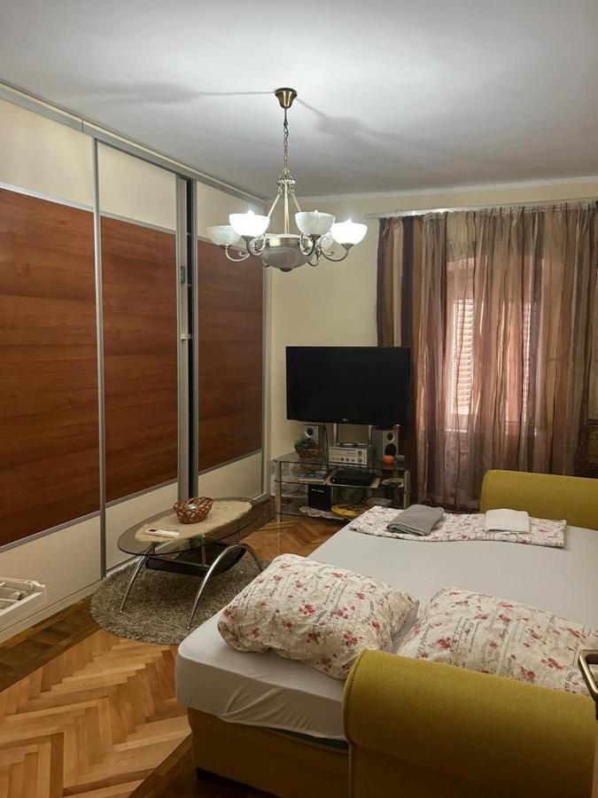 Apartments Bella Котор Экстерьер фото